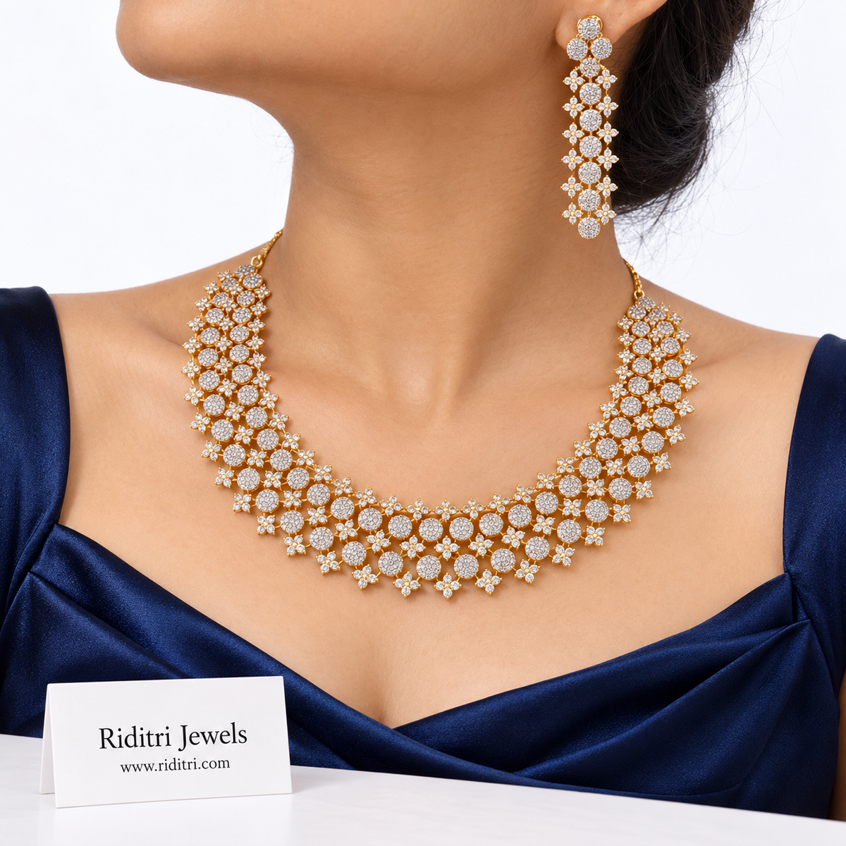 Diamond-look layered cluster necklace with flower stones for bridal reception