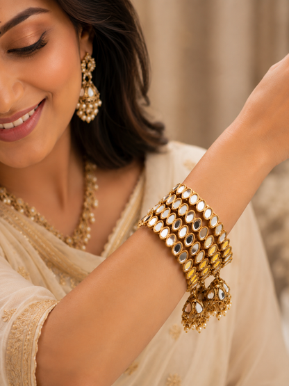 Vihara Metal Bangle Set