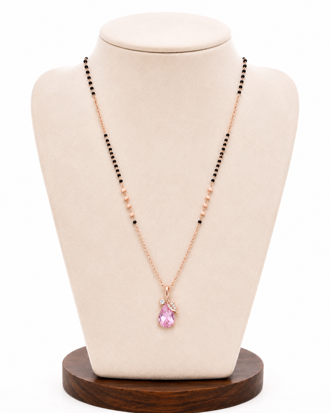 Trendy Avaniv Mangalsutra