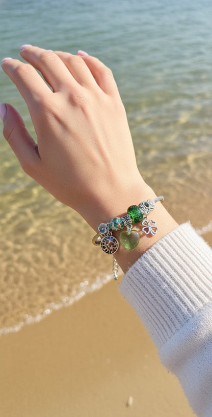 Green Silver Adjustable Bracelet v1