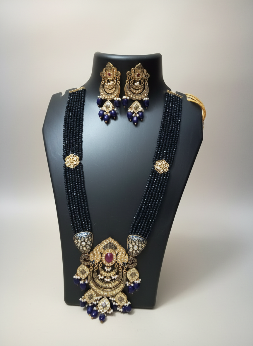 Vipasa Blue Long Necklace Set
