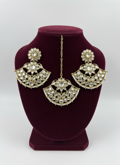 Sayara Earrings with Maang Tika