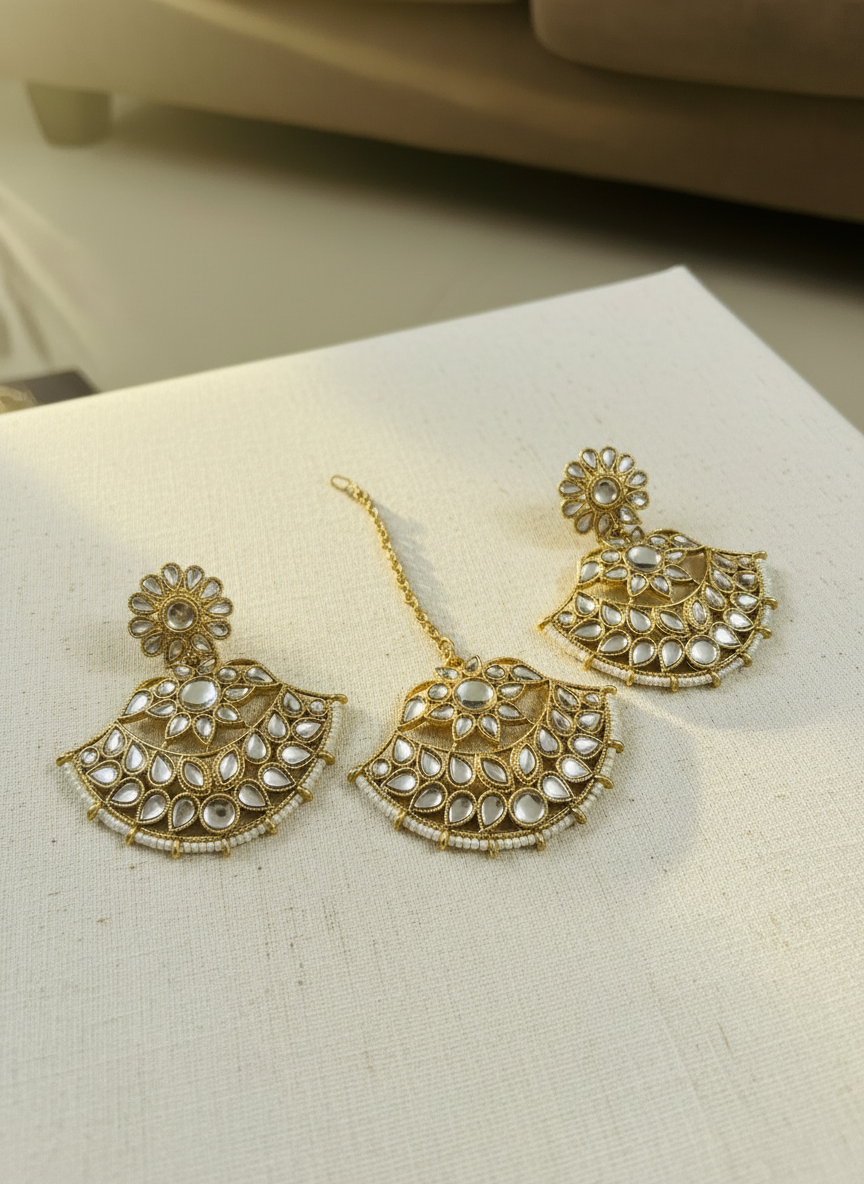 Sayara Earrings with Maang Tika