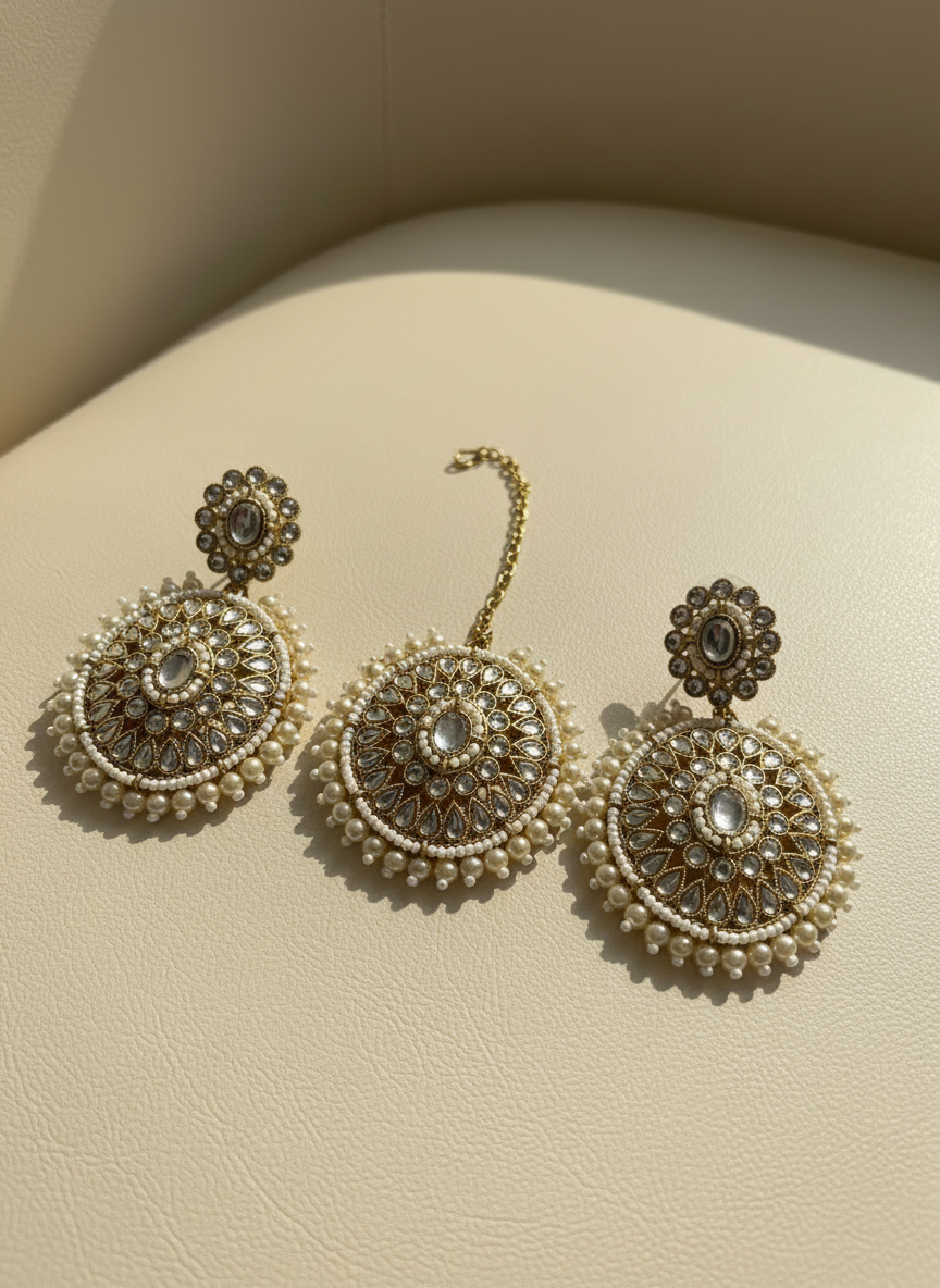 Ayesha Earrings with Maang Tika
