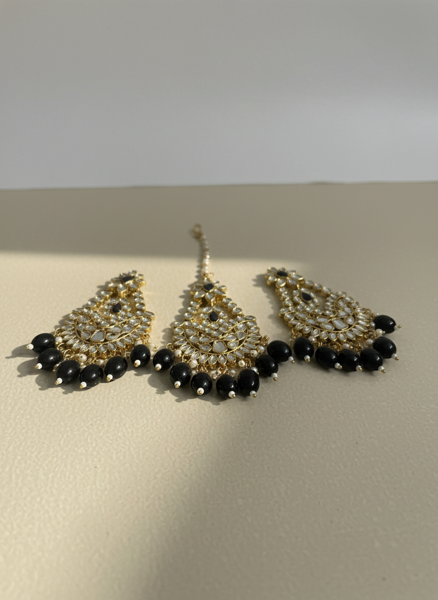 Nazami Black Earrings with Maang Tika