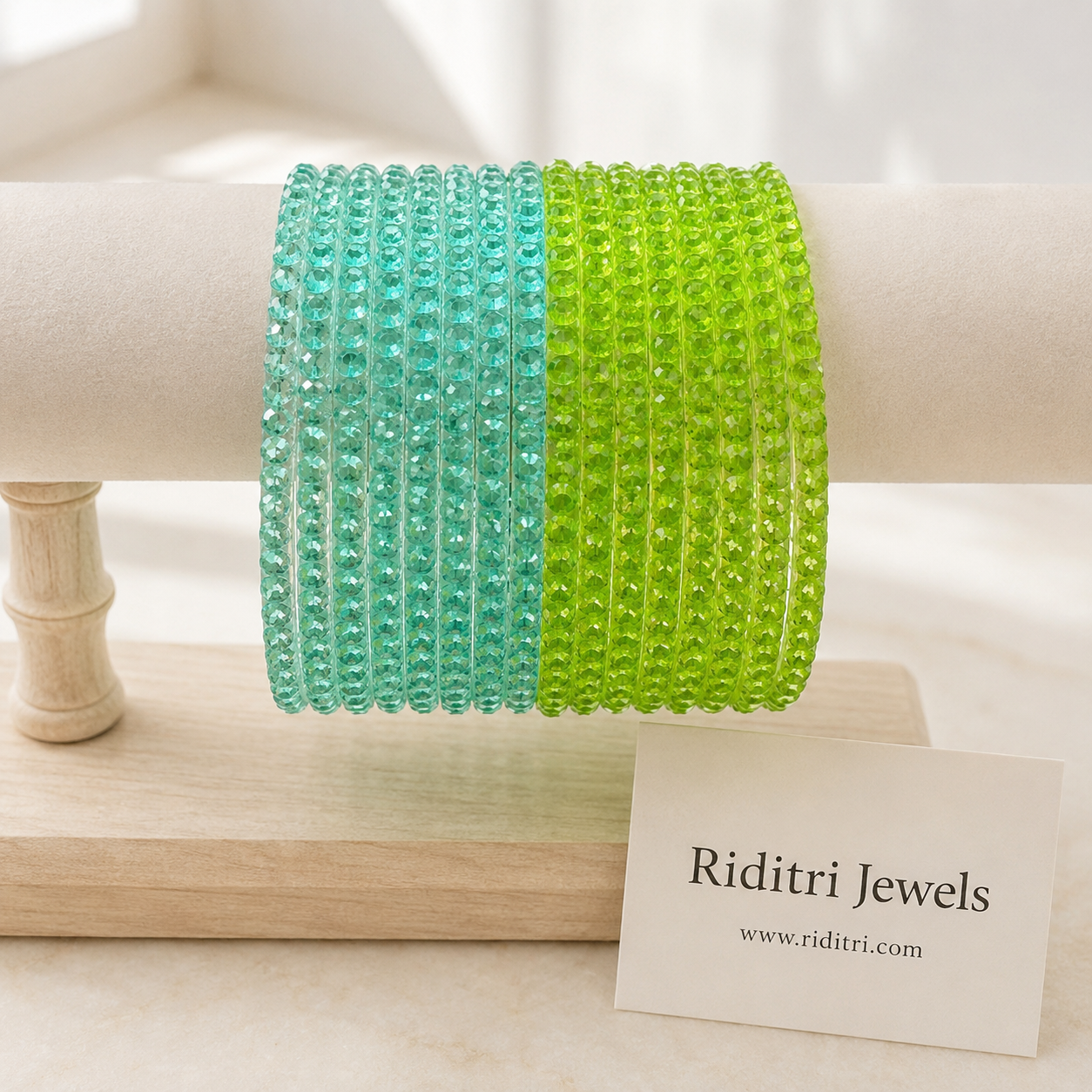 Viral Rain Glass Bangles Set_