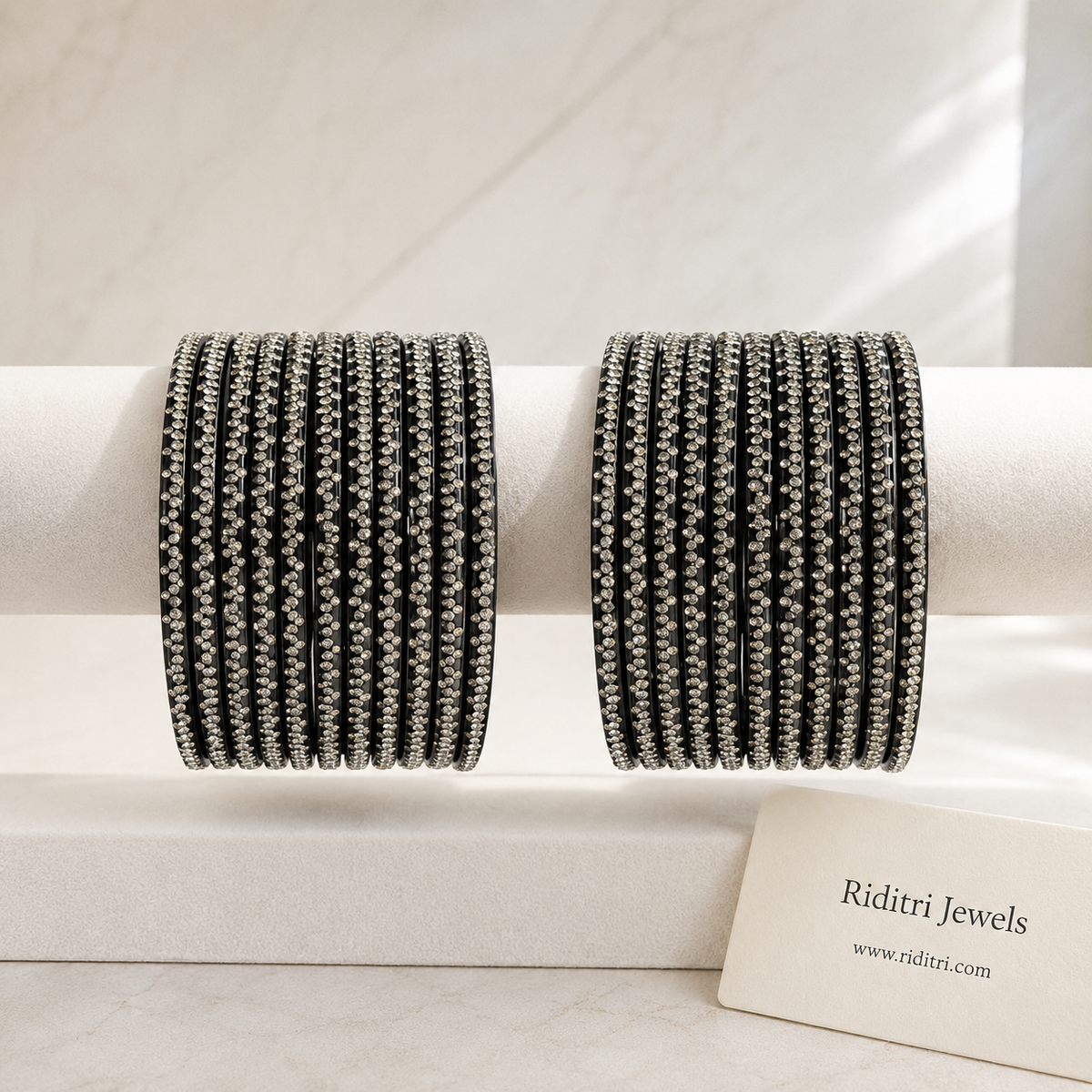 Black Luxury Glass Bangles