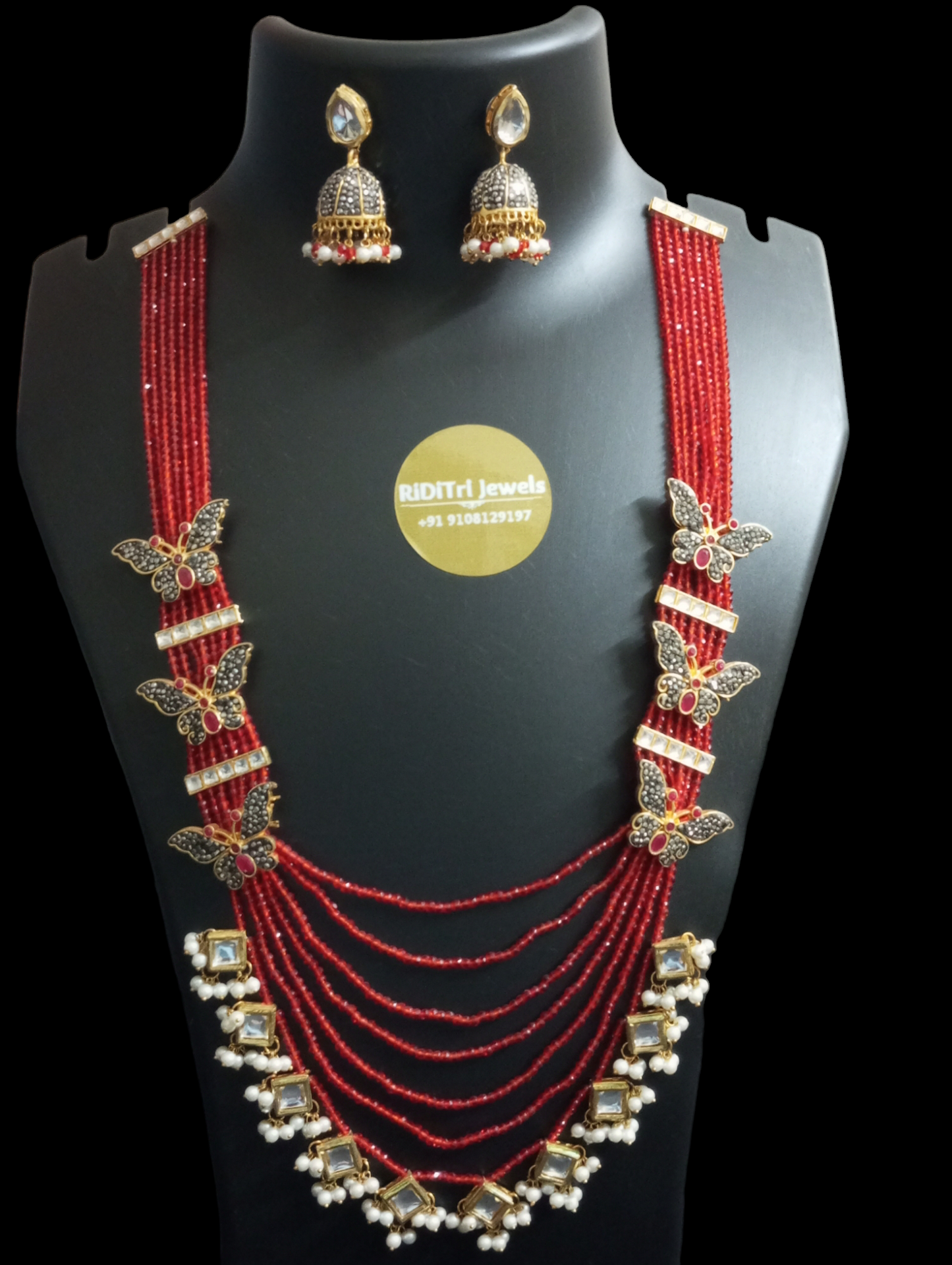 Shravita Red Necklace Set
