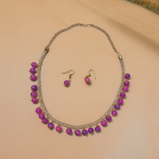 Fashion Necklace with Earrings v10