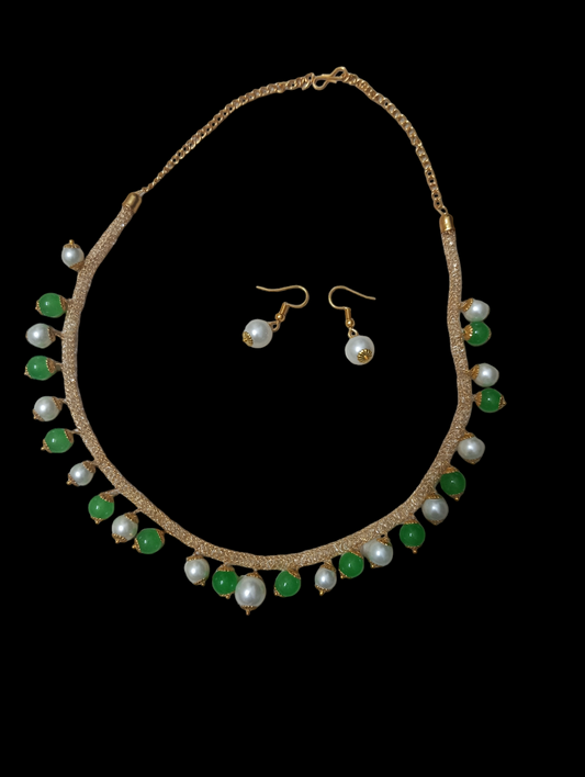 Fashion Necklace with Earrings v32
