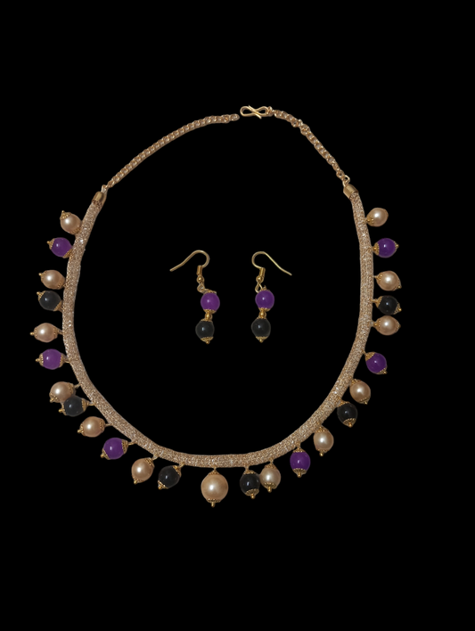Fashion Necklace with Earrings v36