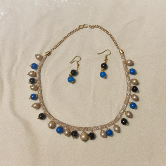Fashion Necklace with Earrings v37