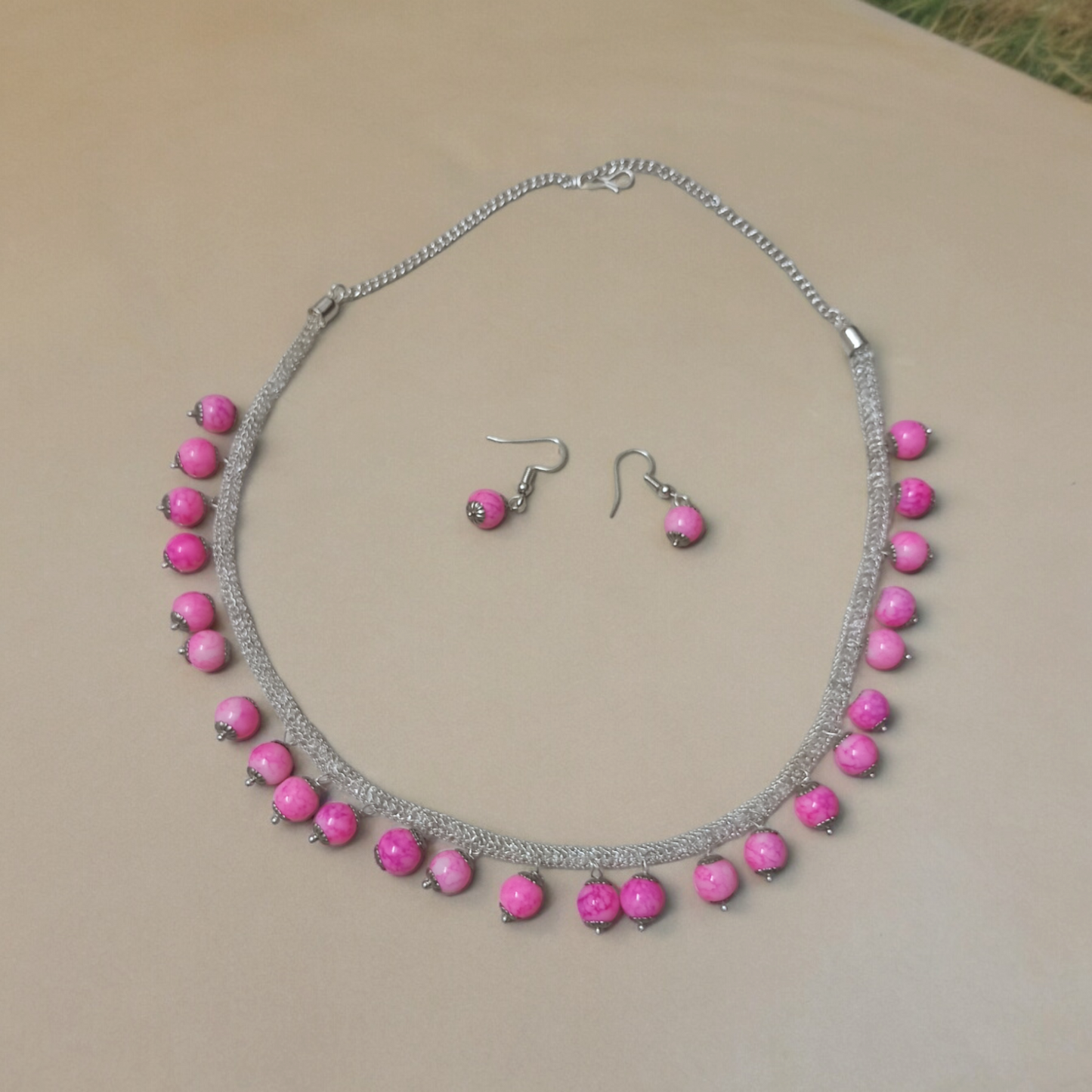 Fashion Necklace with Earrings v47