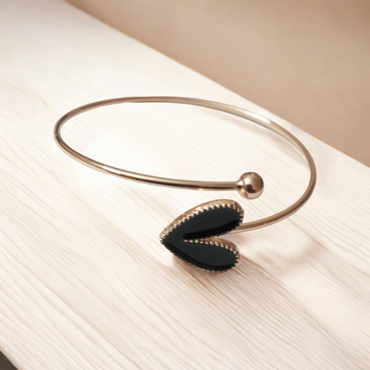 Heart Black Adjustable Bracelet