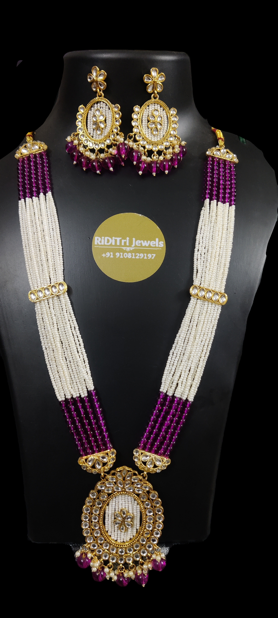 Ravita Necklace Set