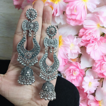 Lightweight Silver Chandbali Earrings