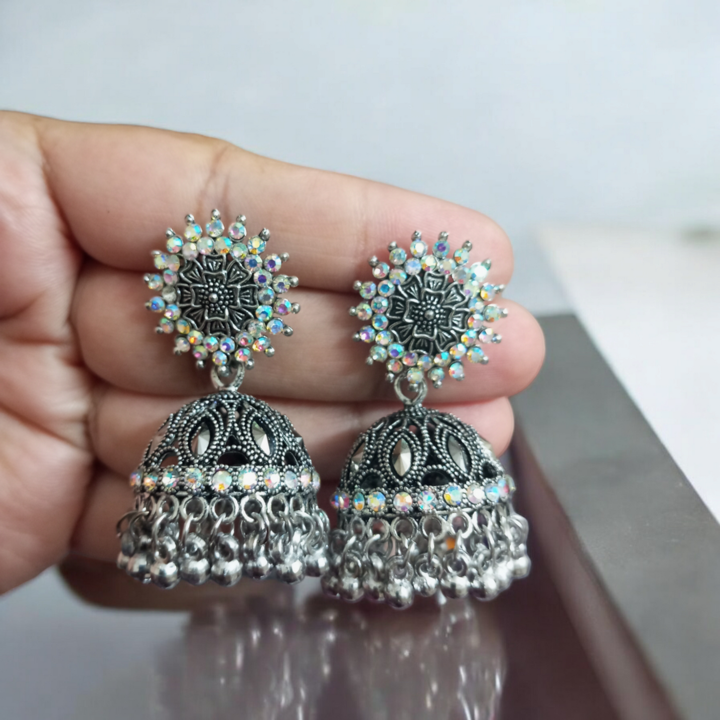 Rashi Jhumka Earrings