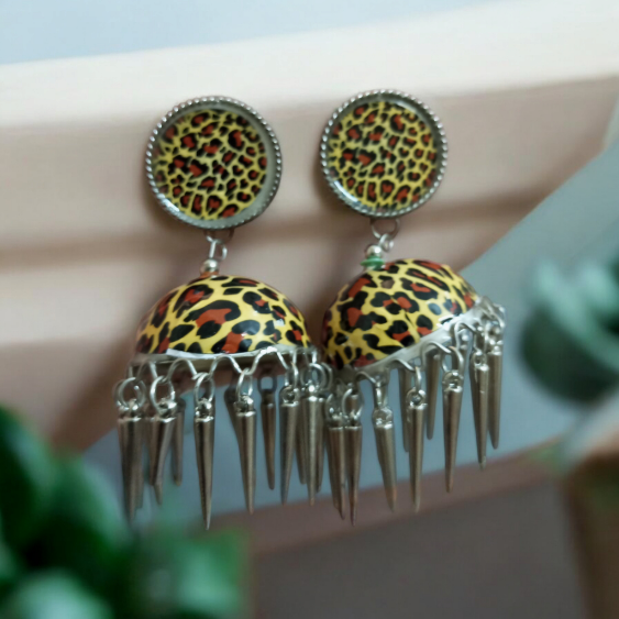 Idhvi Lightweight Jhumka Earrings