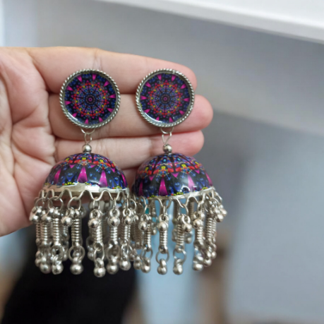 Badhvi Lightweight Jhumka Earrings