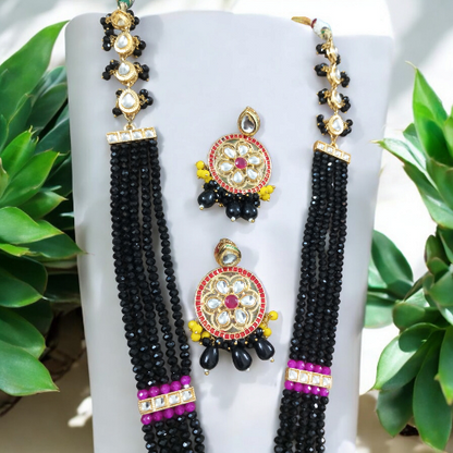 Savara Necklace Set