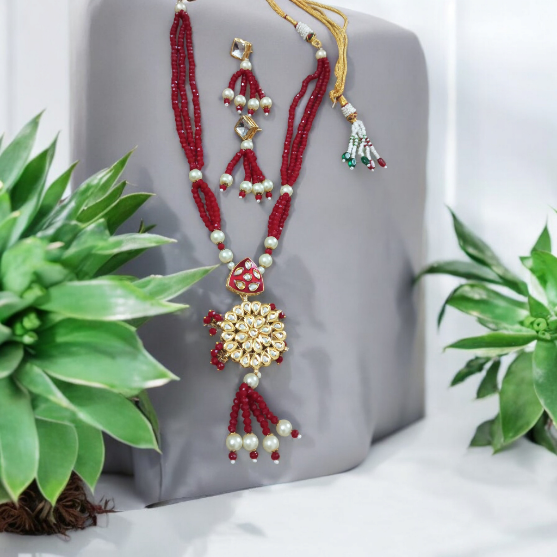 Savya Necklace Set