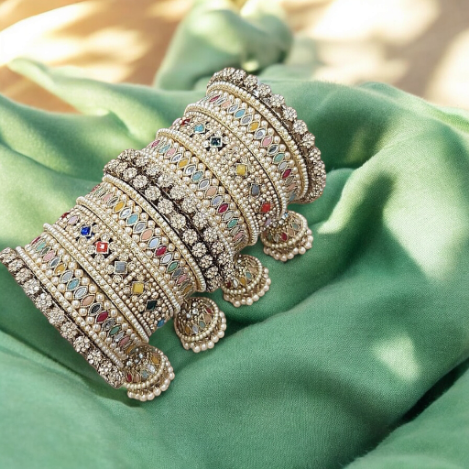 Shavara Multicolor Bangles Set