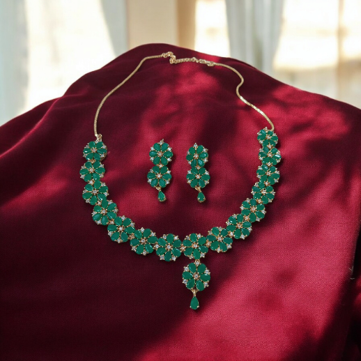 Wayla Necklace Set