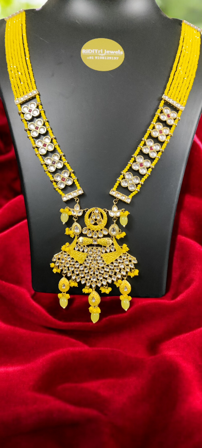 Waanyita Necklace Set