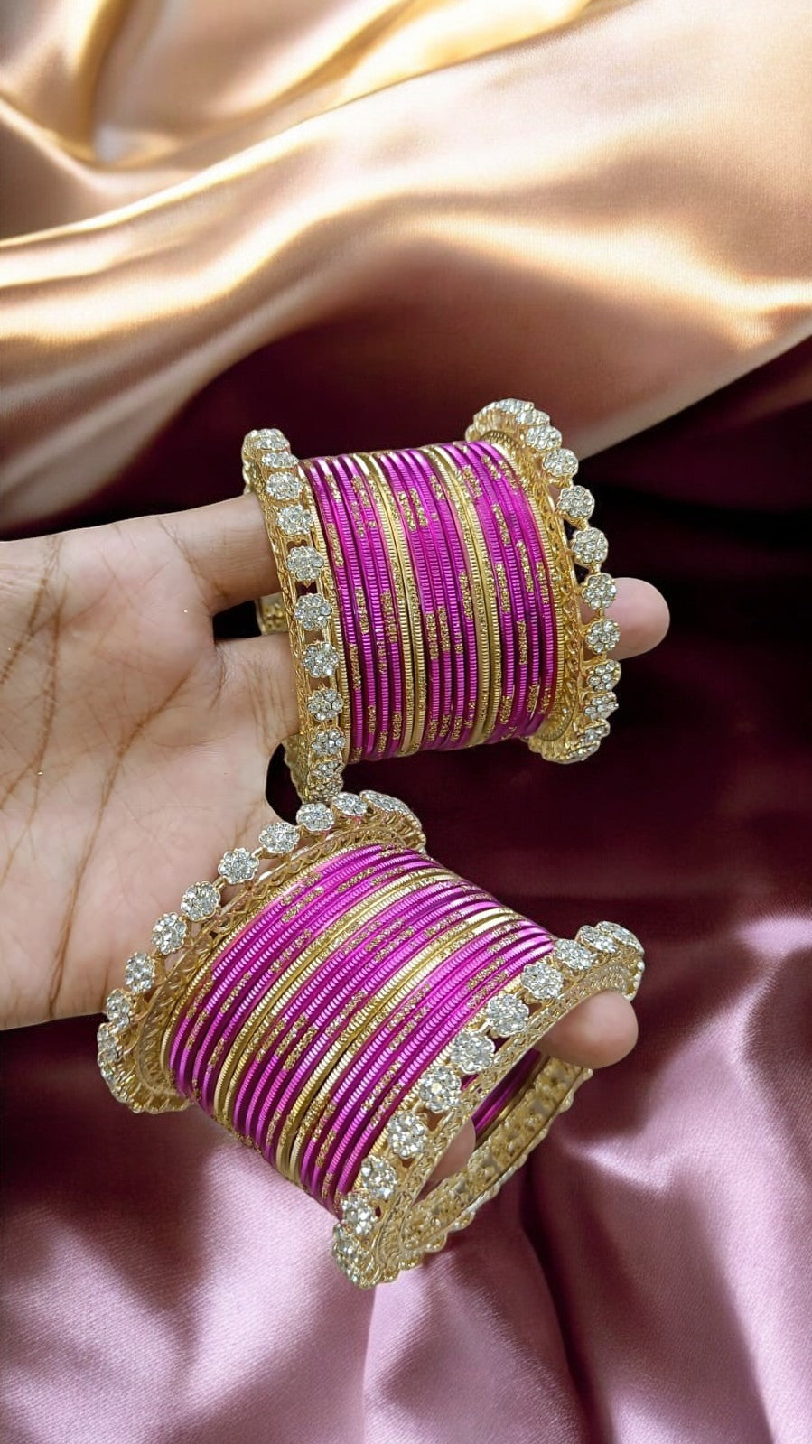 Trending Zari Magenta Bangles Set