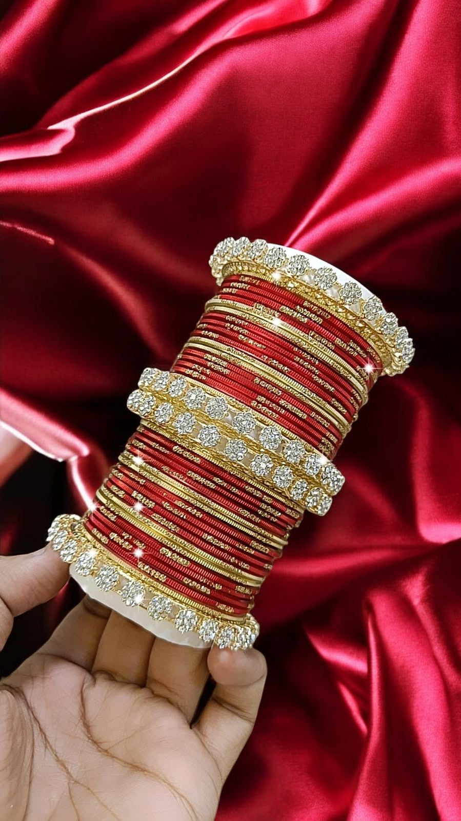 Trending Zari Red Bangles Set
