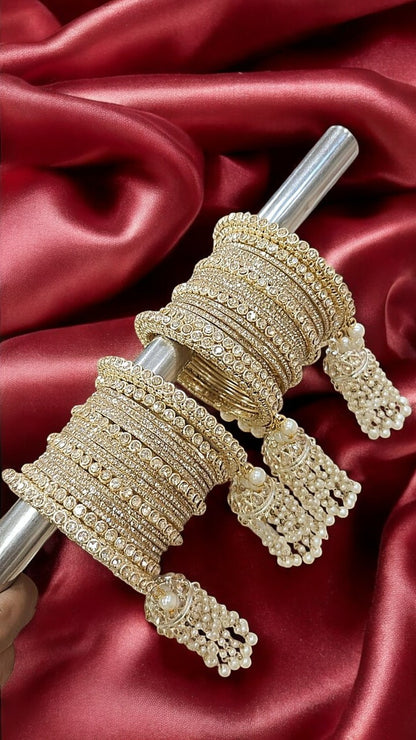 Queen Golden Bangles Set