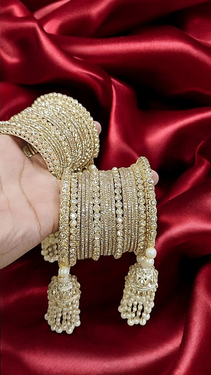 Queen Golden Bangles Set