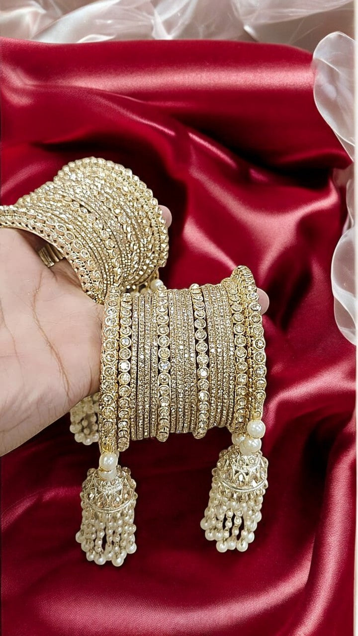 Queen Golden Bangles Set