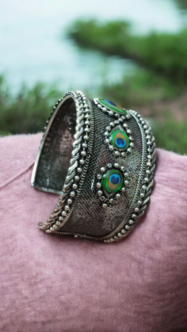 Visara Oxidized Adjustable Bracelet