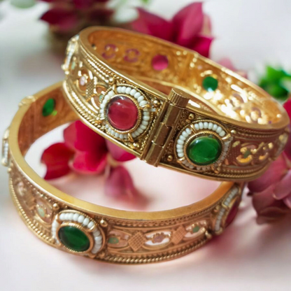 Antique Gold Varasi Bangles