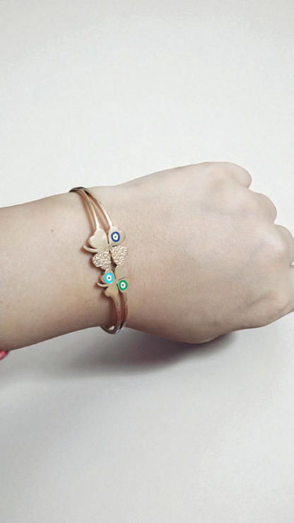 Anti Tarnish Two Flowers Bracelet