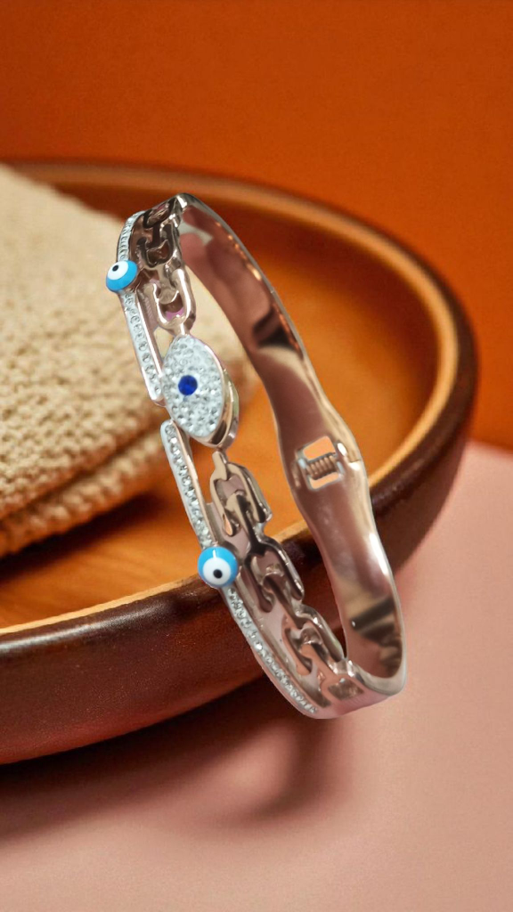 Anti Tarnish Earthy Bracelet
