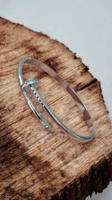 Anti Tarnish Brillia Bracelet