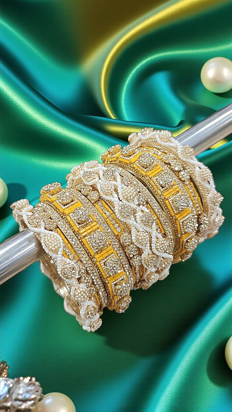 Stone Shadow Yellow Bangle Set